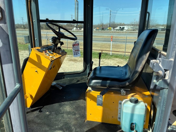 lay-mor-sweepmaster-400-image-7