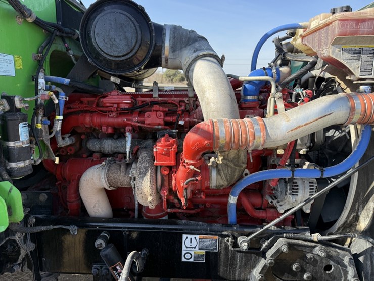 2021-peterbilt-367-image-10