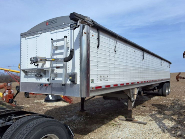 2017-wilson-hopper-bottom-image-32