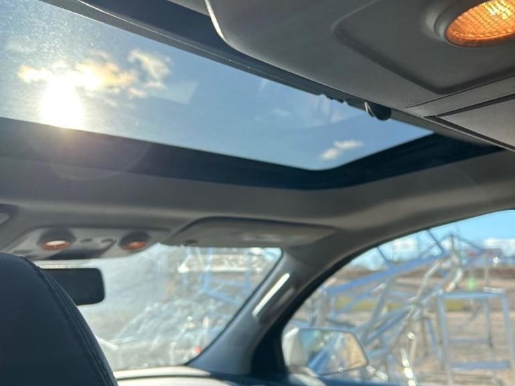 2012-gmc-acadia-slt-image-40