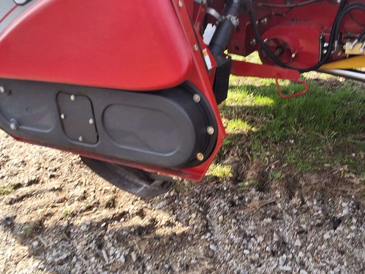 2014-case-ih-5130-image-25