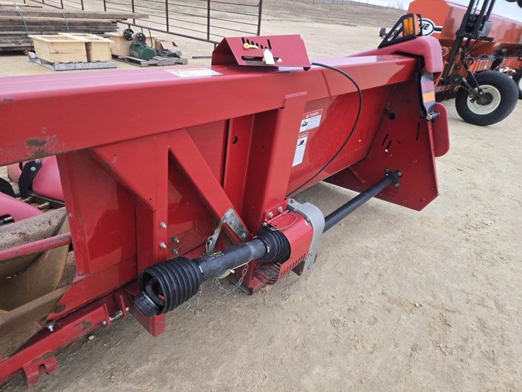 case-ih-3208-image-12