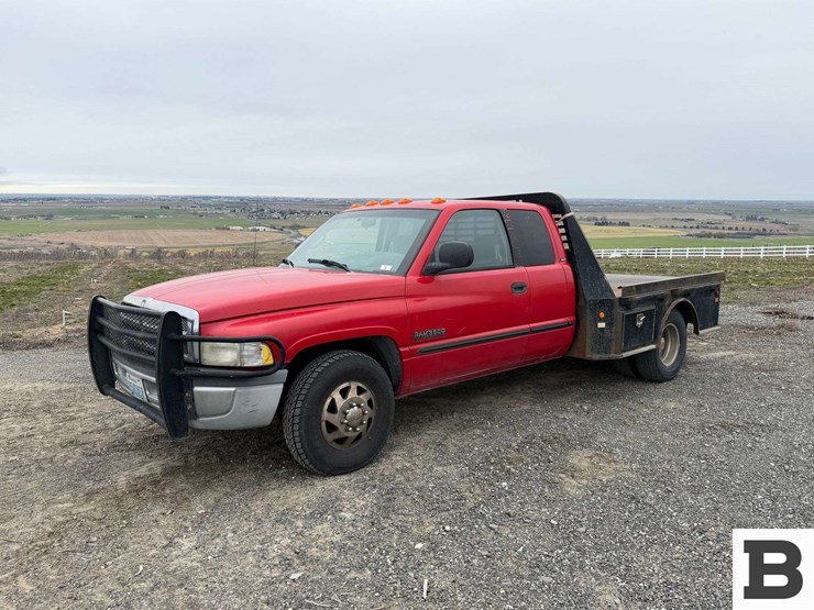 dodge-ram-3500-image-1
