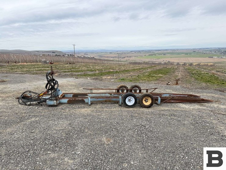 blueline-mfg.-16'-bin-trailer-image-2