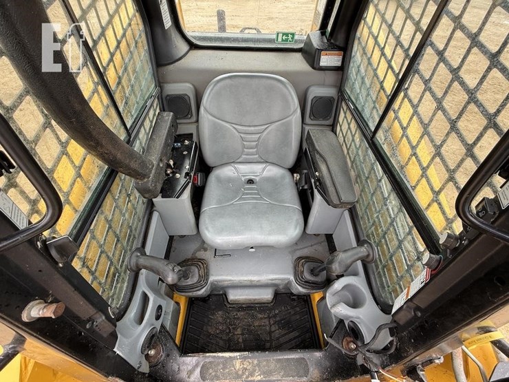 2021-gehl-r190-image-9