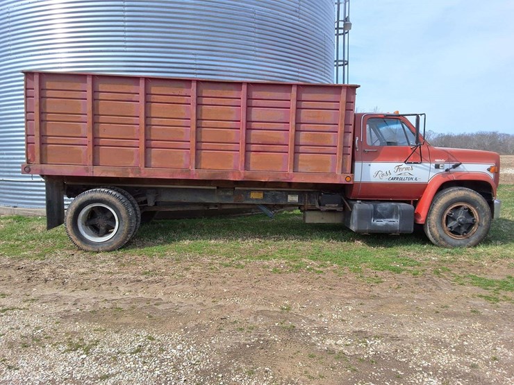 1989-gmc-7000-image-9