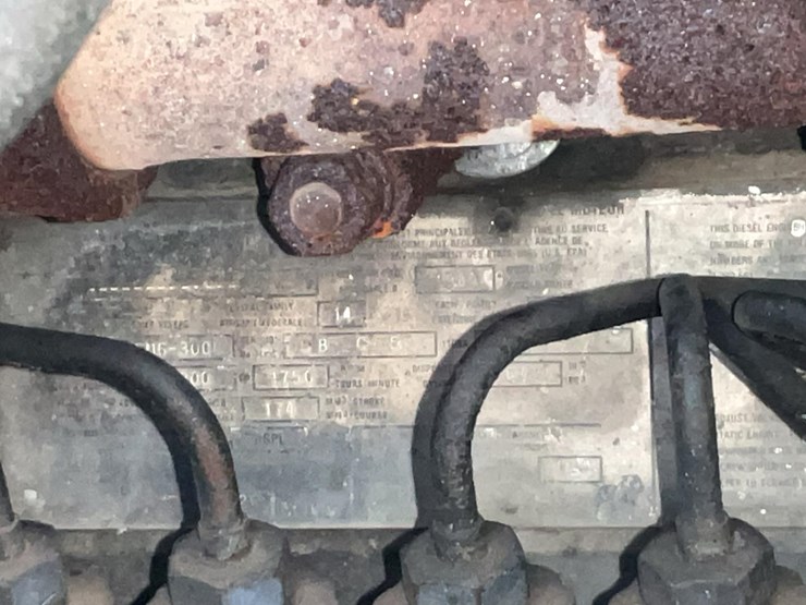 1989-mack-dm690s-image-68