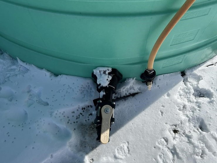 3000-gallon-water-tank-(south)-679-image-2