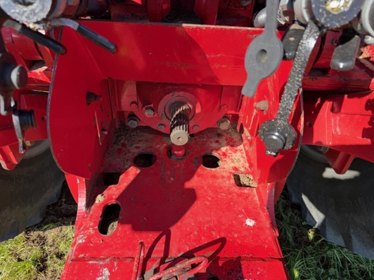 2020-case-ih-9330-image-10