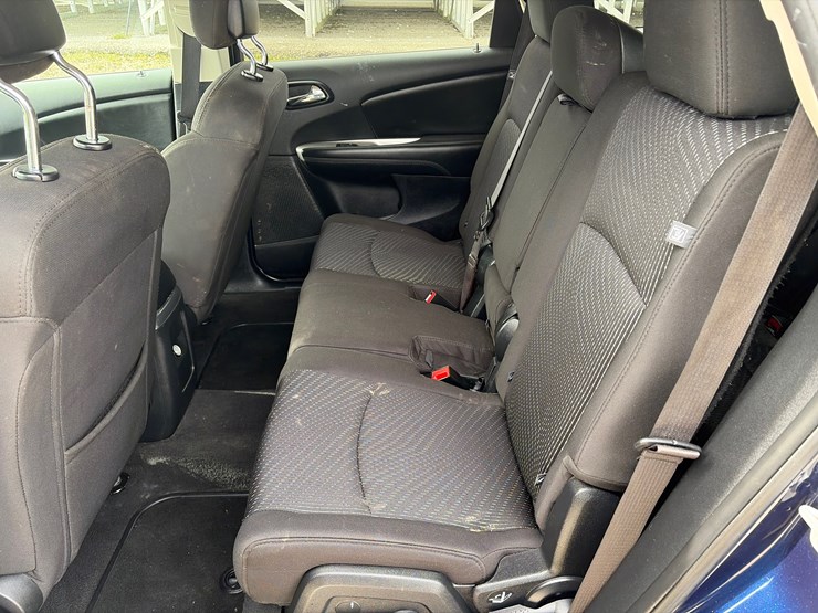 2019-dodge-journey-image-10