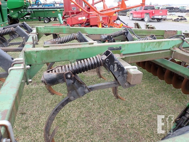 john-deere-712-image-9