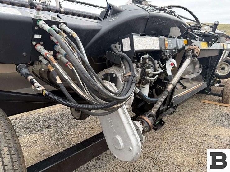 2023-mac-don-fd240-image-15