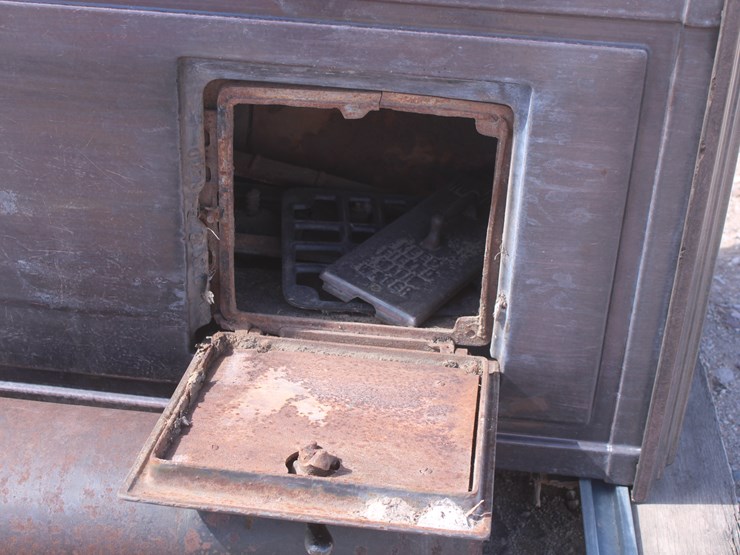 #3002-•-antique-universal-wood-stove-image-5