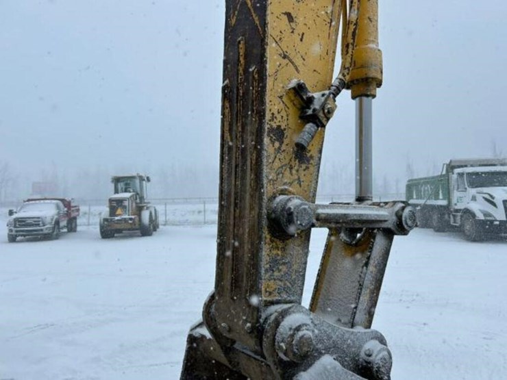 2000-kobelco-sk210-lc-image-39