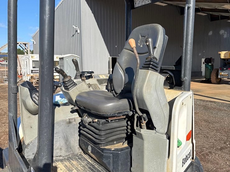 2017-bobcat-e35i-image-17