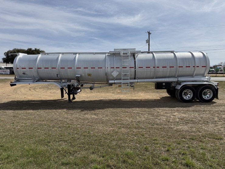 2011-brenner-tank-trailer-image-8