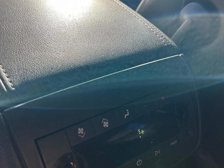 2012-gmc-acadia-slt-image-41