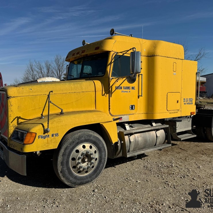 1996 FREIGHTLINER FLD120