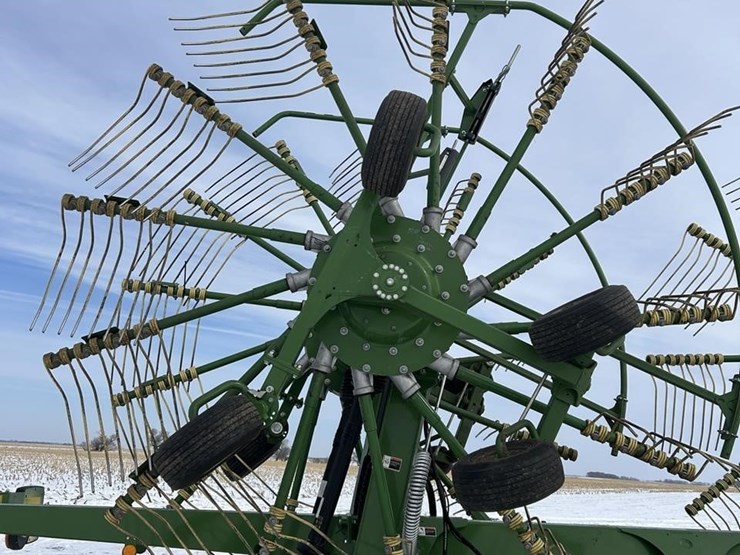 2023-krone-swadro-1250-image-23