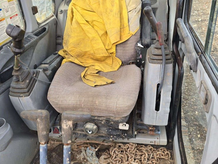 2006-kobelco-sk210-lc-image-12