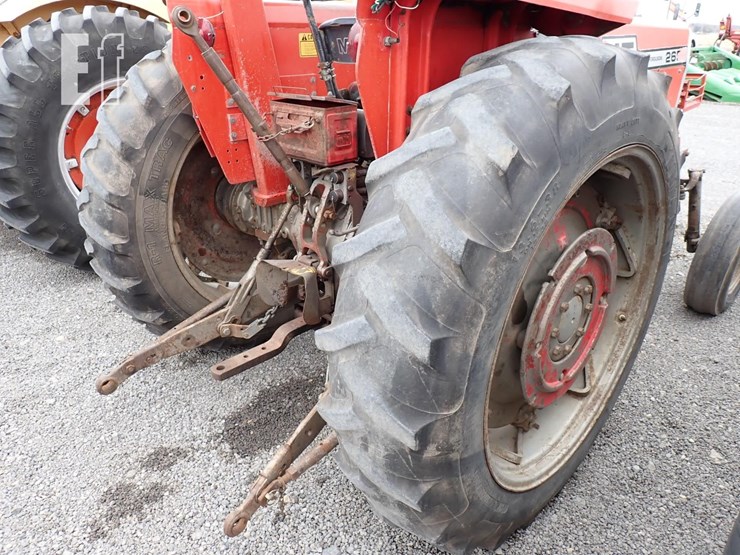 1982-massey-ferguson-265-image-10