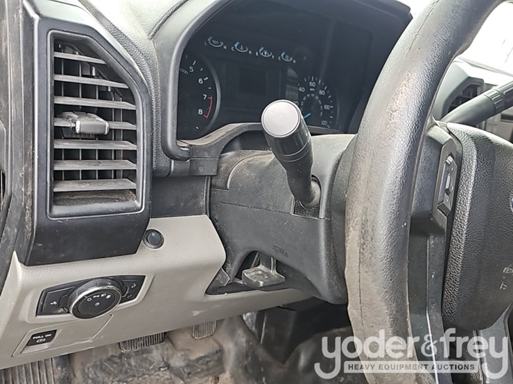 2016-ford-f150-image-27