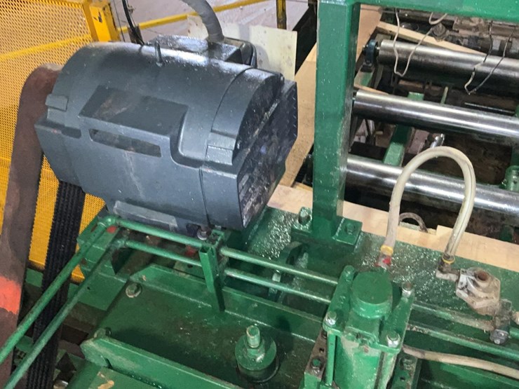 #218-•-salem-3-saw-board-edger-image-14