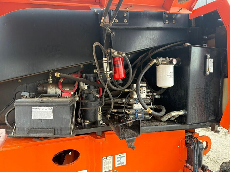 jlg-660sj-image-17