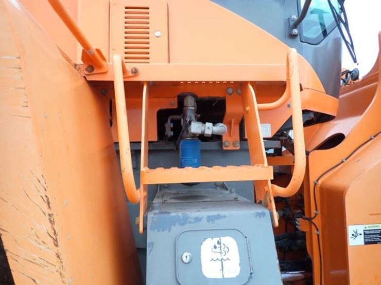 2013-doosan-dl550-3-image-60