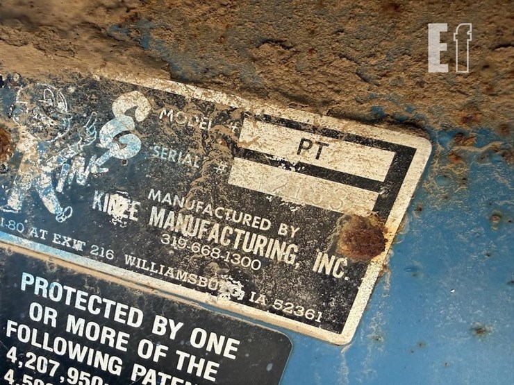 2000-kinze-2000-image-13