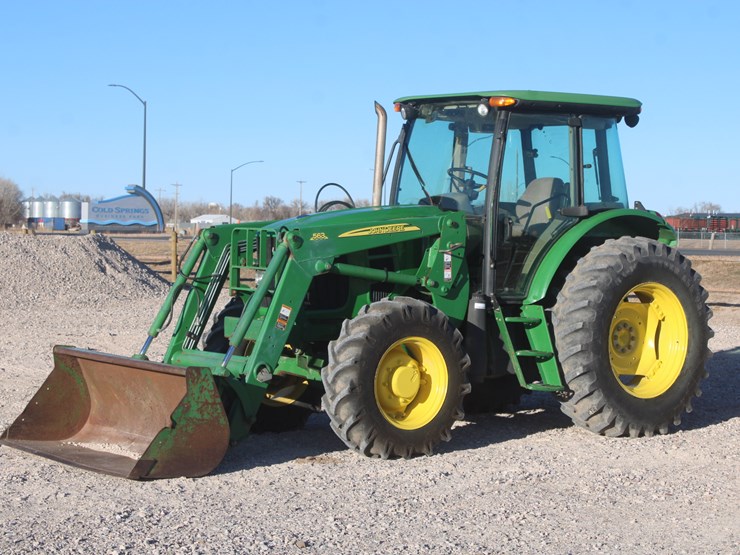 2011-john-deere-6115d-image-1