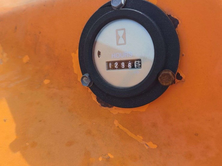 1984-ford-540-image-10