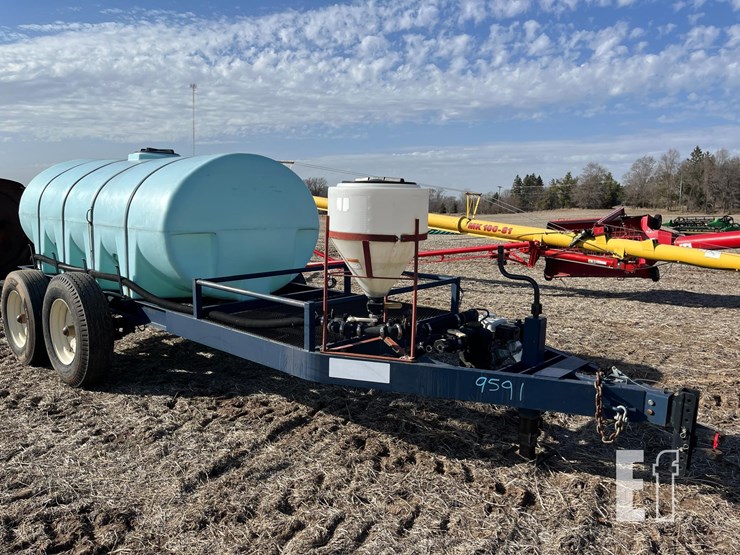 trailer-mount-applicator-image-1