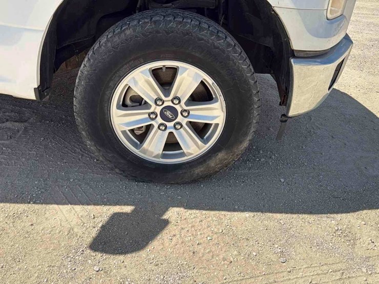 2017-ford-f150-image-9