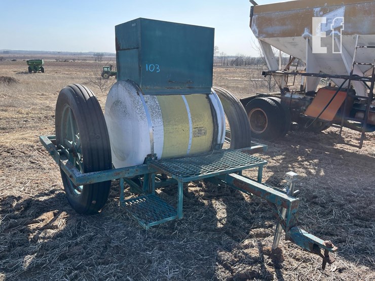 water-tank-on-transport-image-1