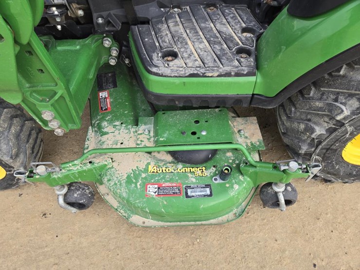 john-deere-1025r-image-4