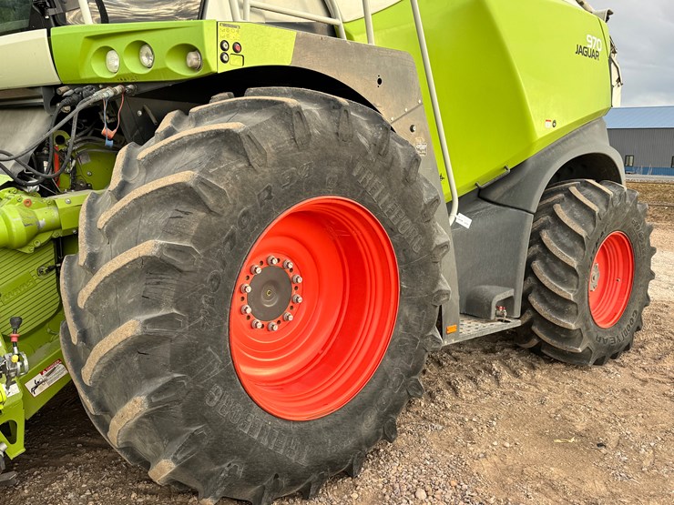 claas-jaguar-970-image-8