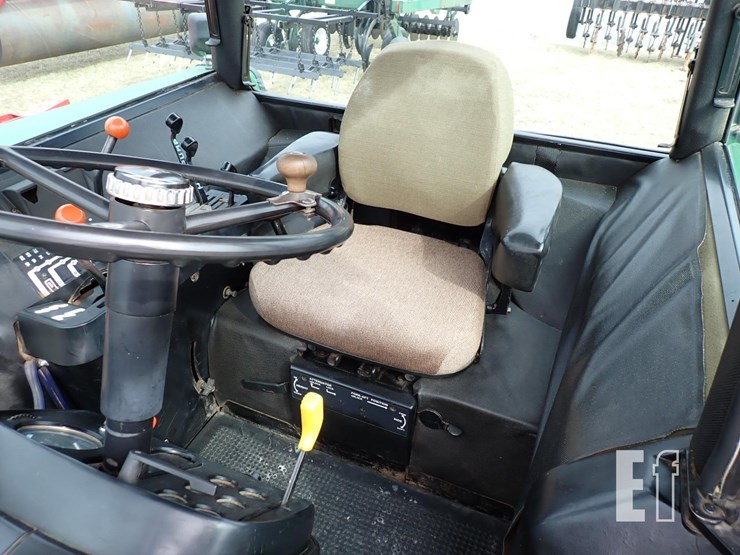 john-deere-4440-image-15