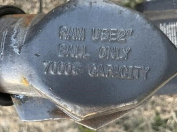 2021-miller-bobcat-225-image-9