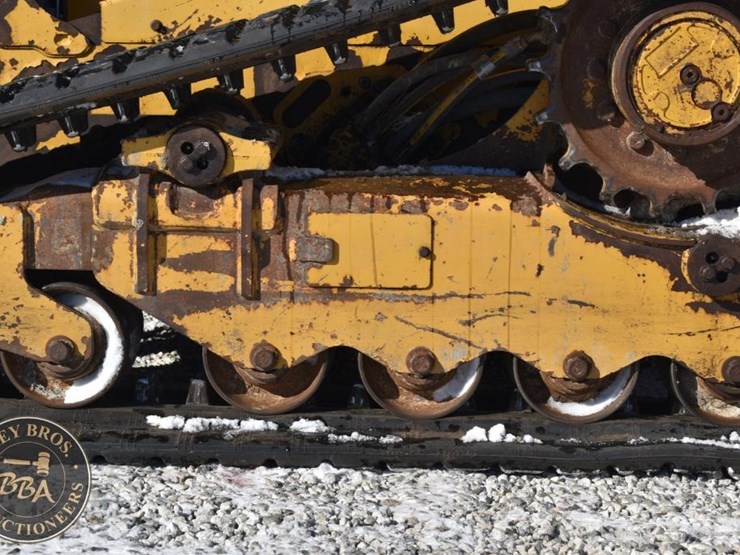 2020-caterpillar-289d3-image-92