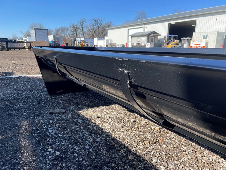 #3010-•-cattle-feed-trough-image-6