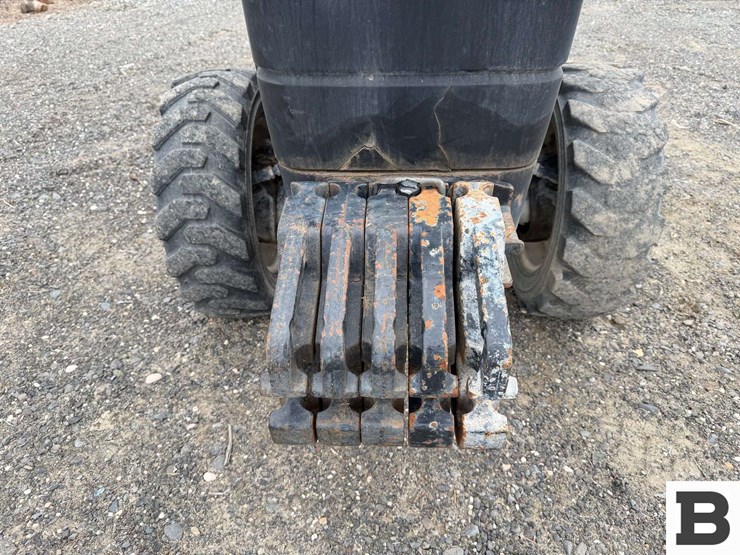 2002-new-holland-tn75v-image-10