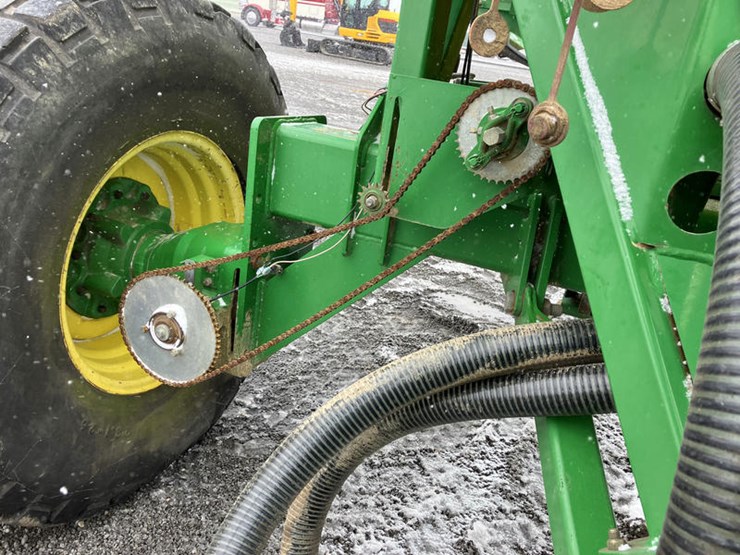 2002-john-deere-1860-image-16