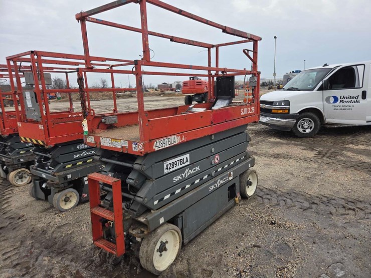 2017-skyjack-sjiii3226-image-3