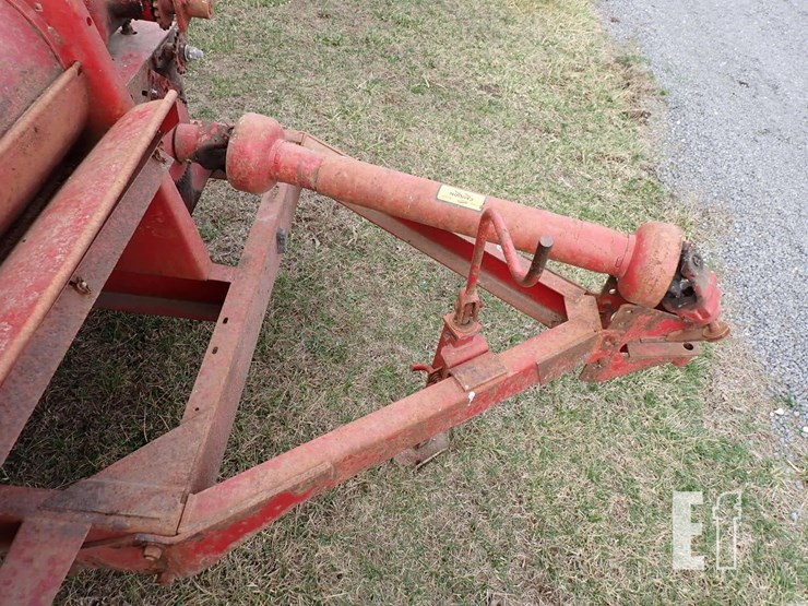 352-new-holland-352-image-12