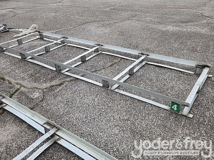 metal-forklift-pallet-thickening,-3'-x-12'-image-1