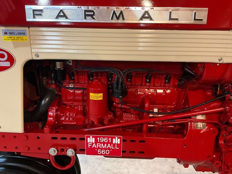 1961-farmall-560-image-10