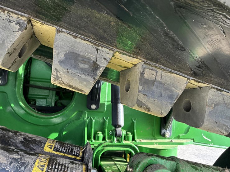 2015-john-deere-9470rt-image-38
