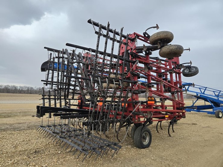 #171-•-case-ih-tiger--mate-200-cultivator-image-14