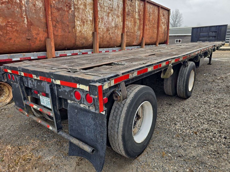 48ft-flatbed-semi-trailer,-tandem-axle,-wood-floor,-tie-downs,-spare-tire,-side-toolboxes,-spring-ride,-11r22.5,-image-7